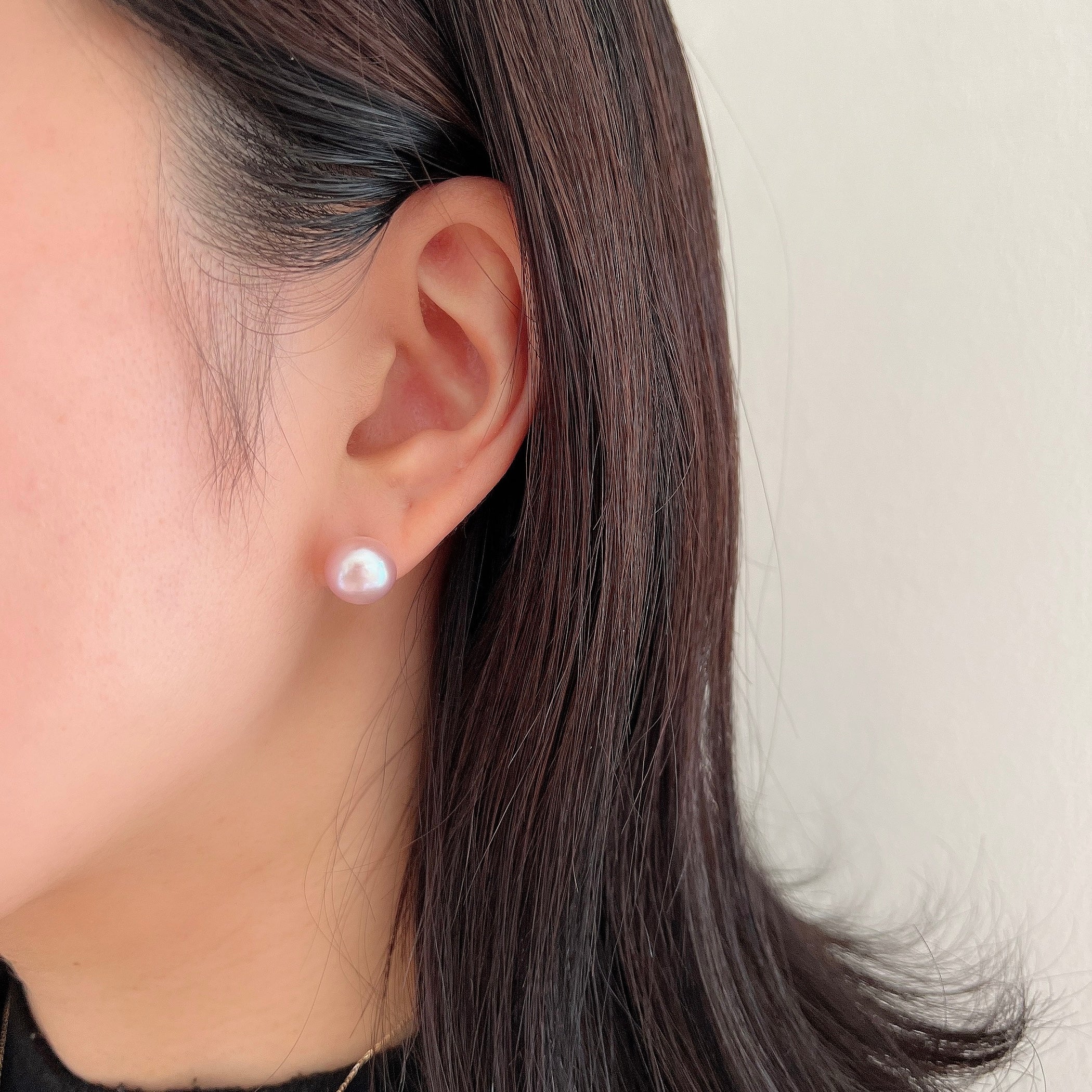 K18淡水ボタンパールピアス薄ピンク