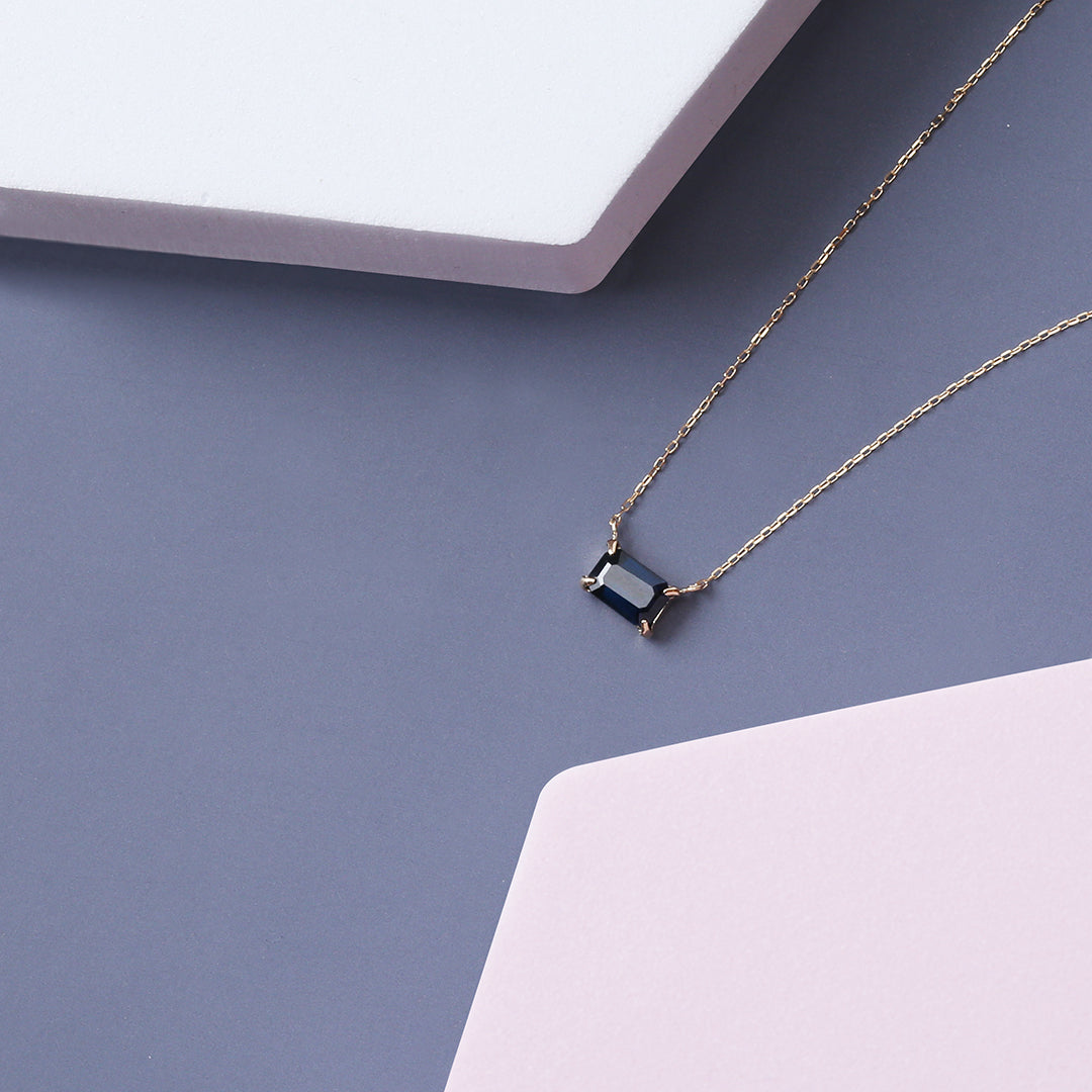 K18スクエアブルーサファイアネックレス