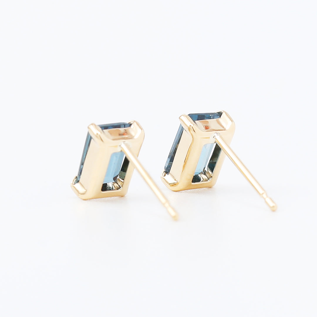 K18スクエアロンドンブルートパーズピアス