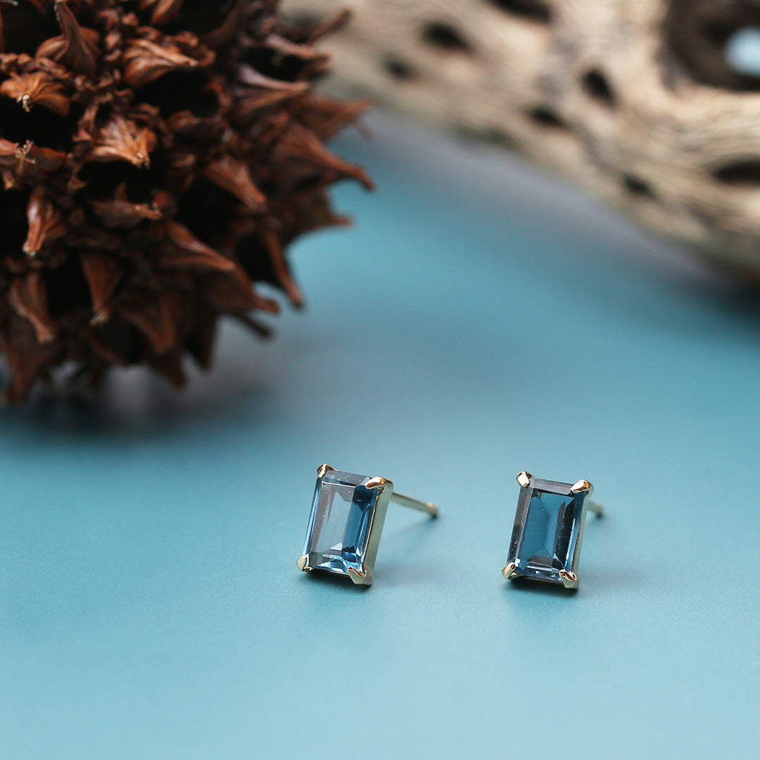 K18スクエアロンドンブルートパーズピアス