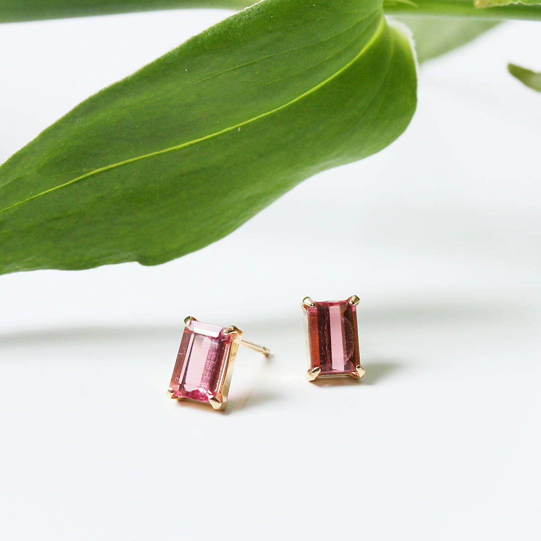 K18スクエアピンクトルマリンピアス
