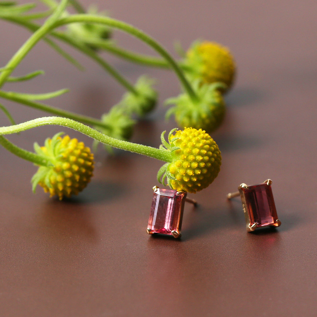 K18スクエアピンクトルマリンピアス