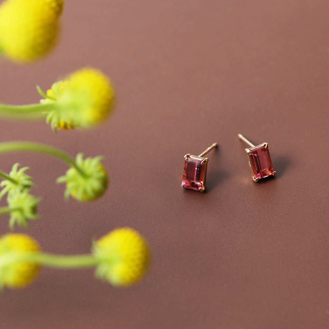 K18スクエアピンクトルマリンピアス