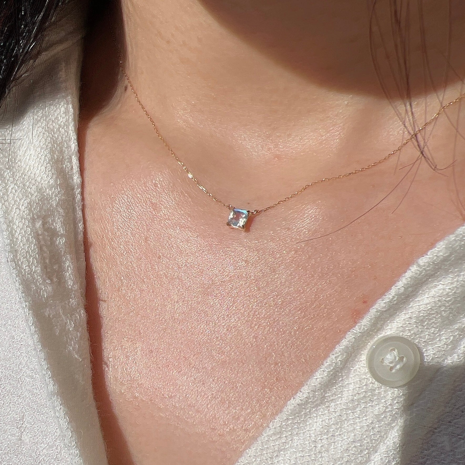 K18ロイヤルブルームーンストーンネックレス