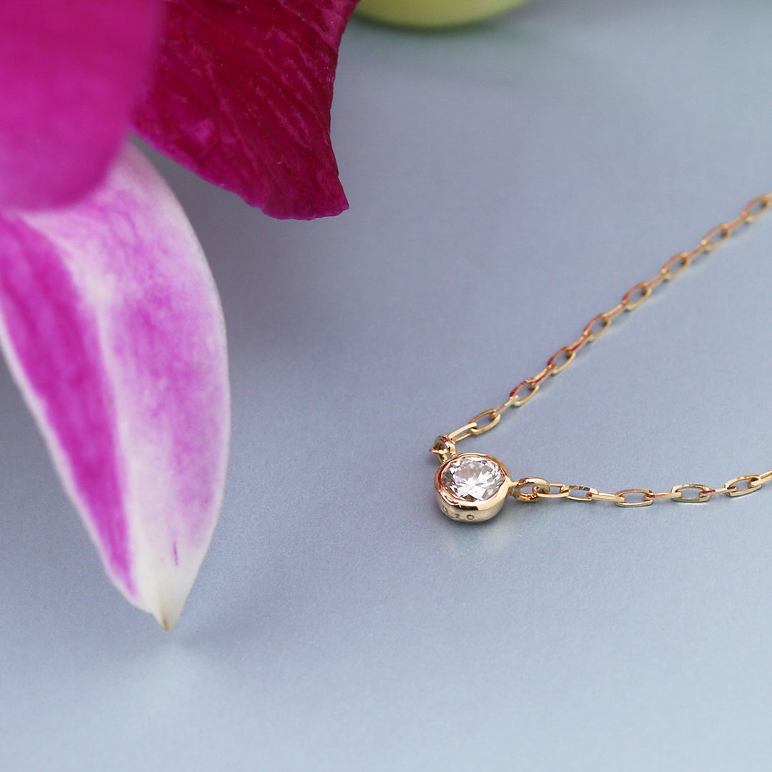 K18伏せ込みダイヤモンドネックレス0.10ct