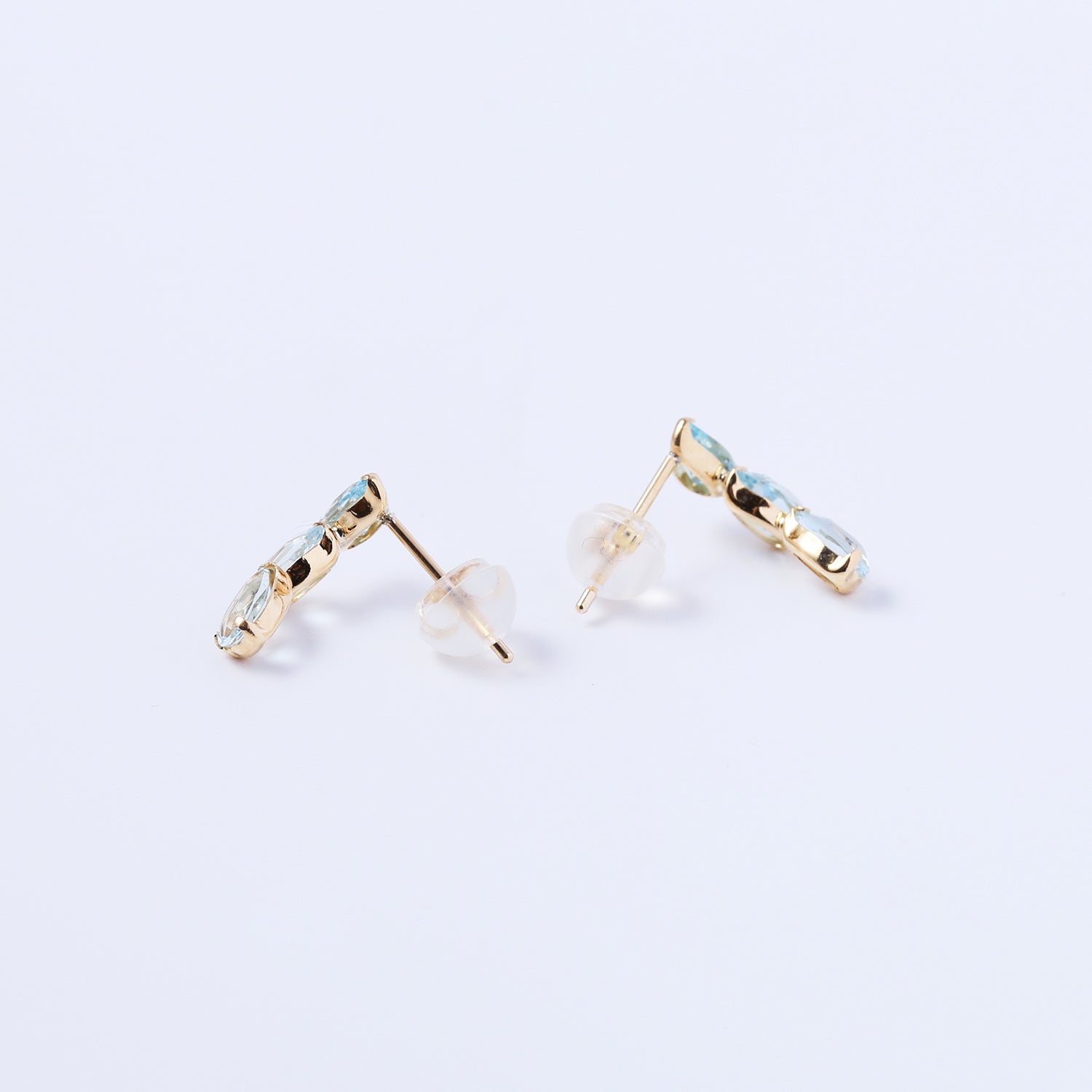 K18アクアマリンツユ3粒ピアス