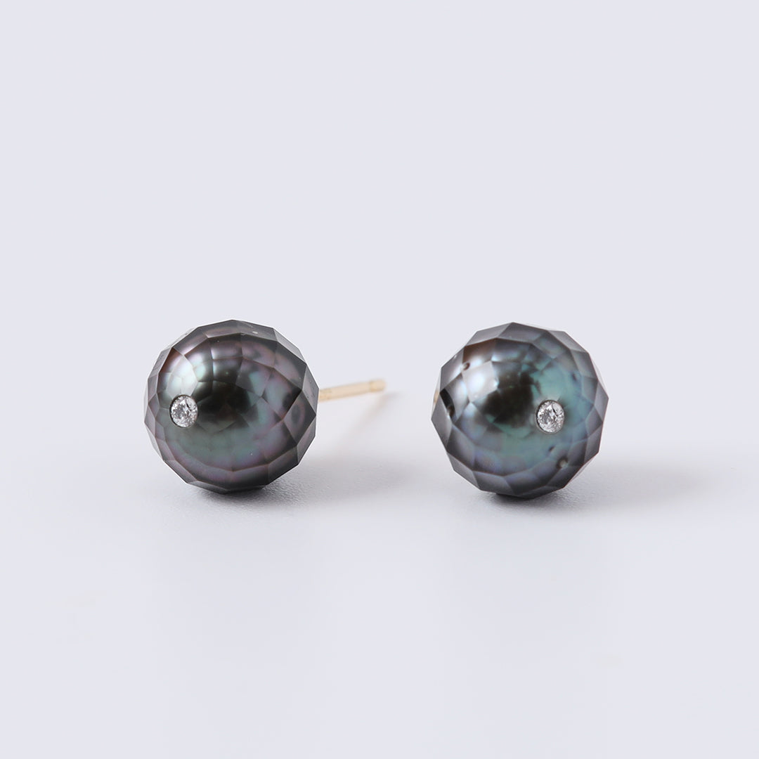 K18タヒチカットパールダイヤピアス