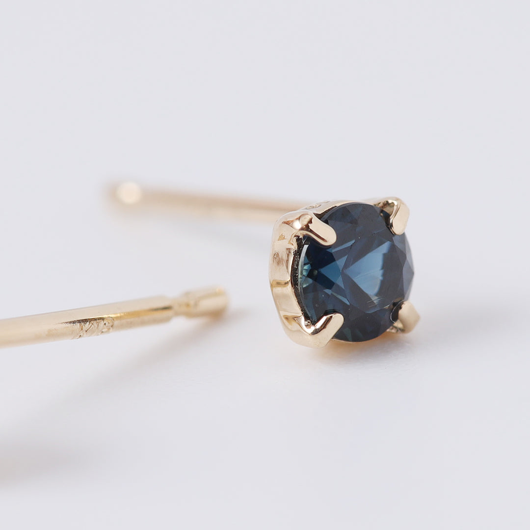 K18ブルーサファイアピアス