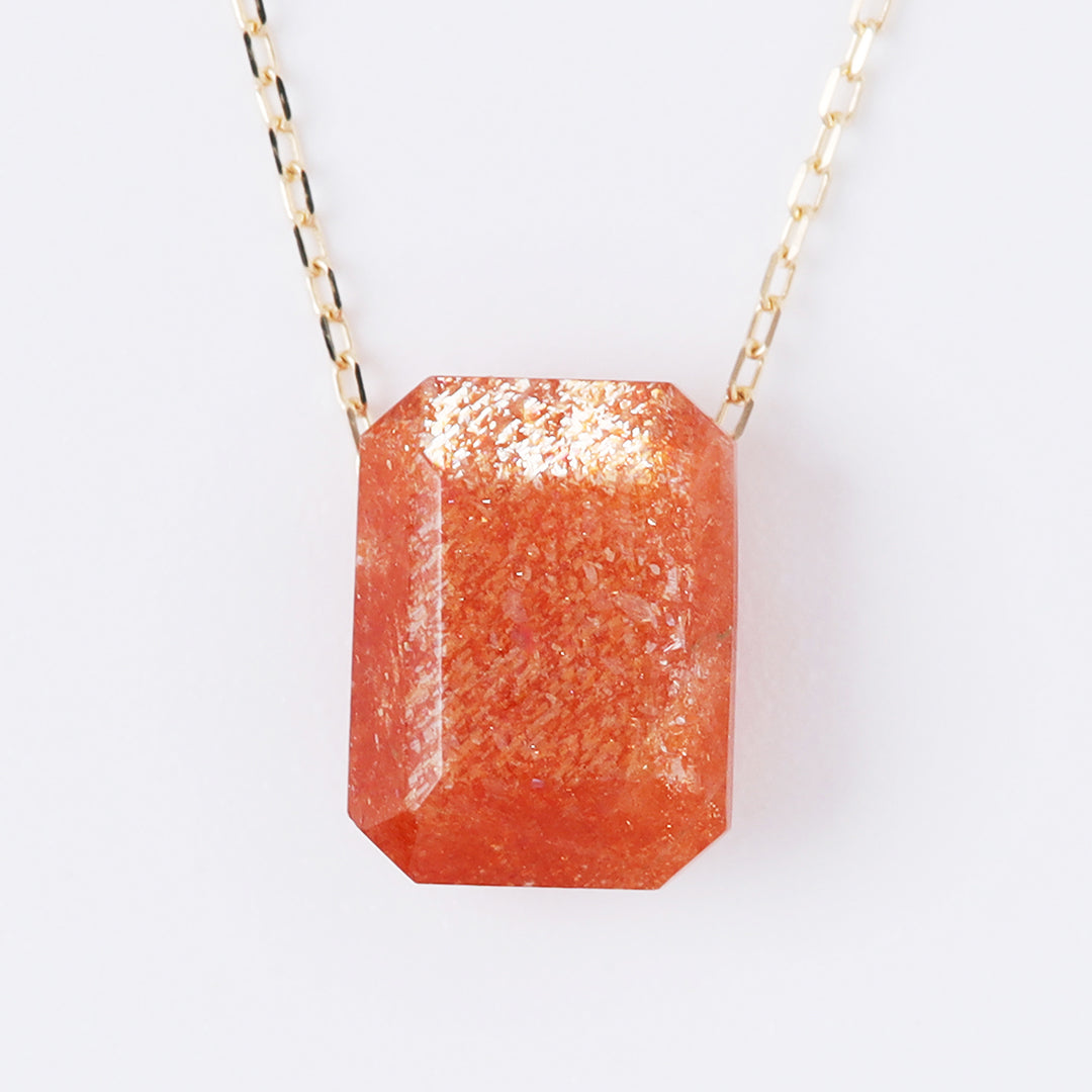 K18サンストーンネックレス