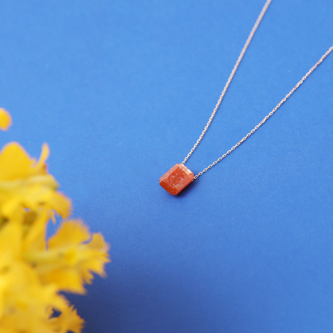 K18サンストーンネックレス