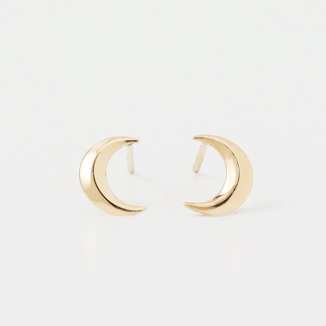K18ツキピアス