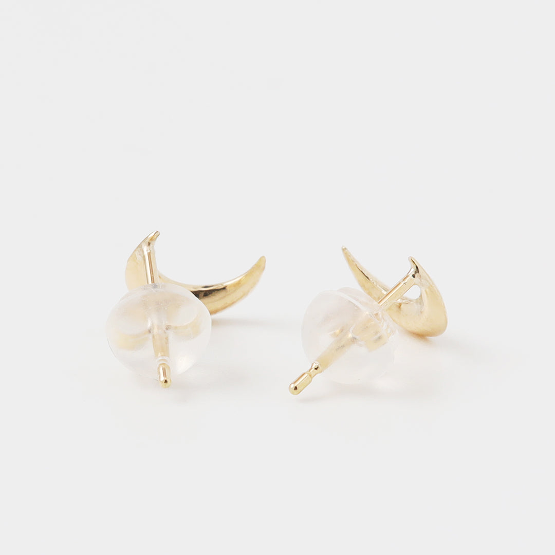 K18ツキピアス