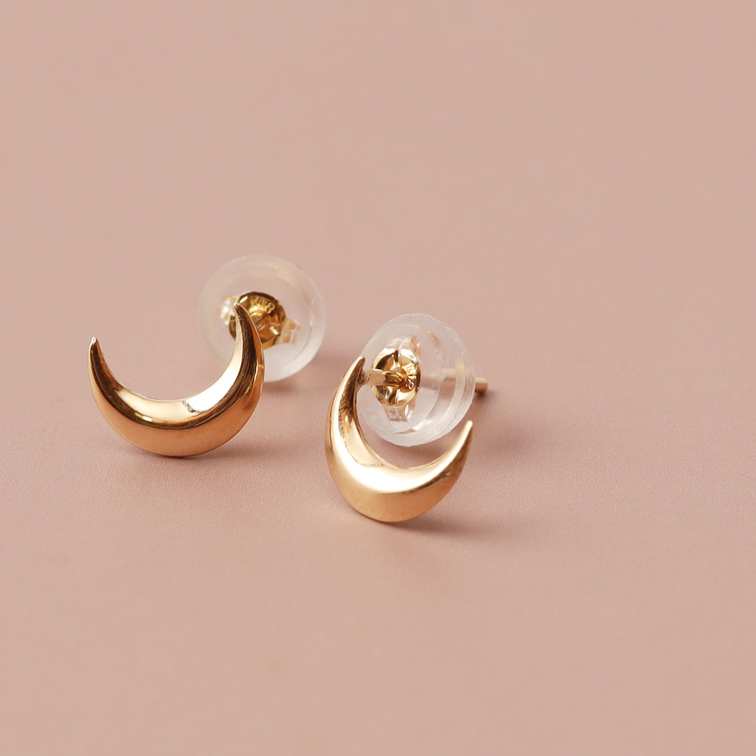 K18ツキピアス