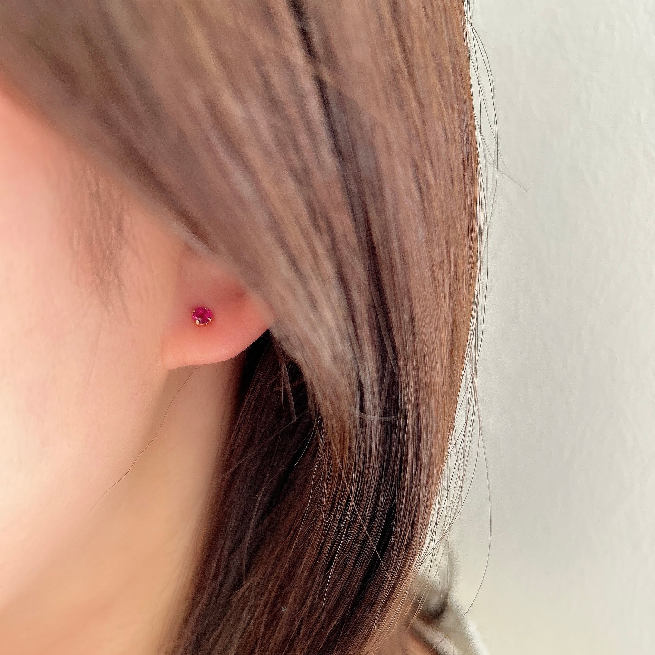 K18ルビーピアス