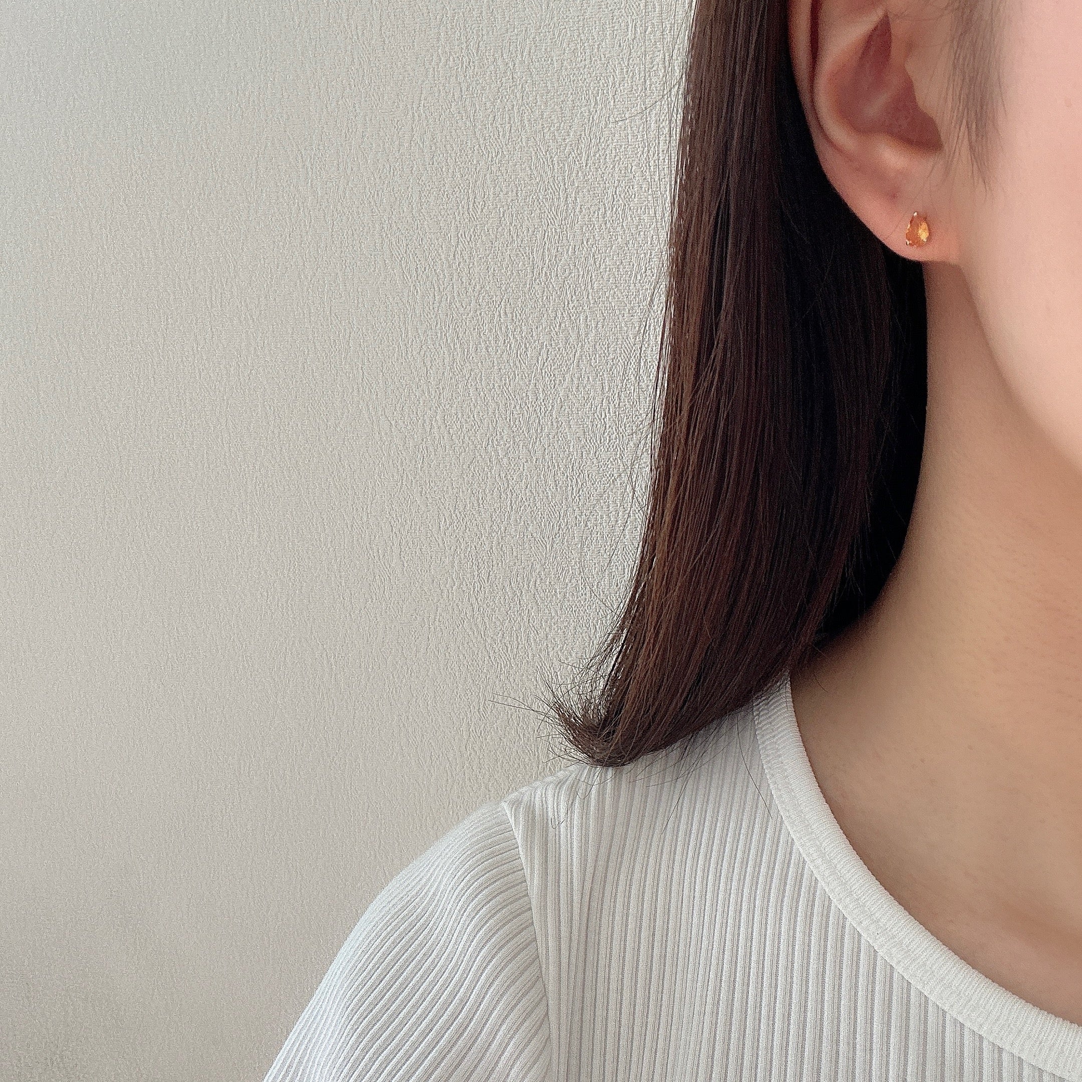 Pt900マンダリンガーネットピアス