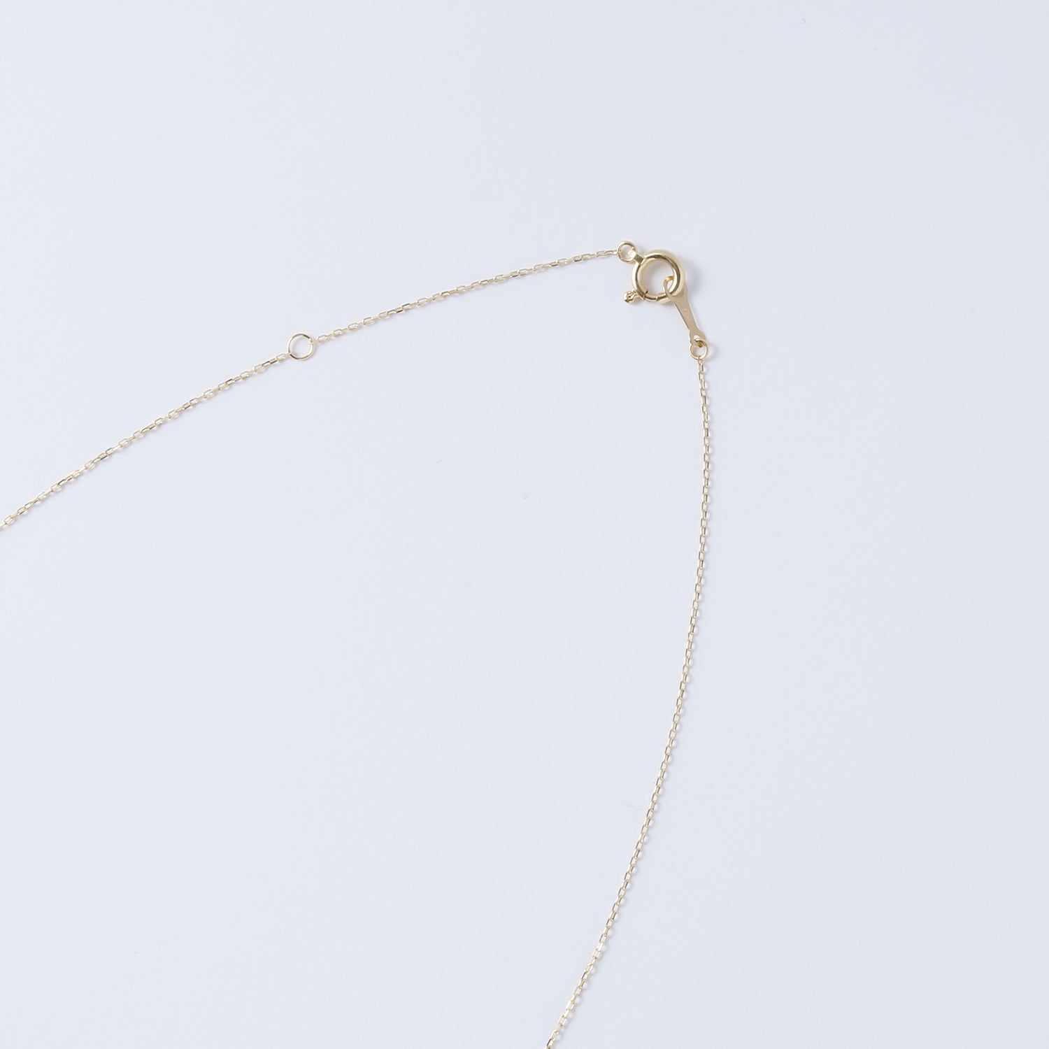 K18ラウンド型エメラルドネックレス