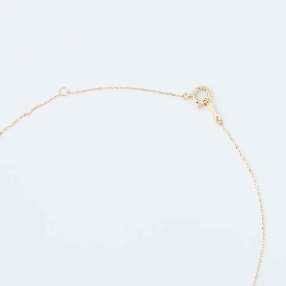 K18エメラルドネックレス