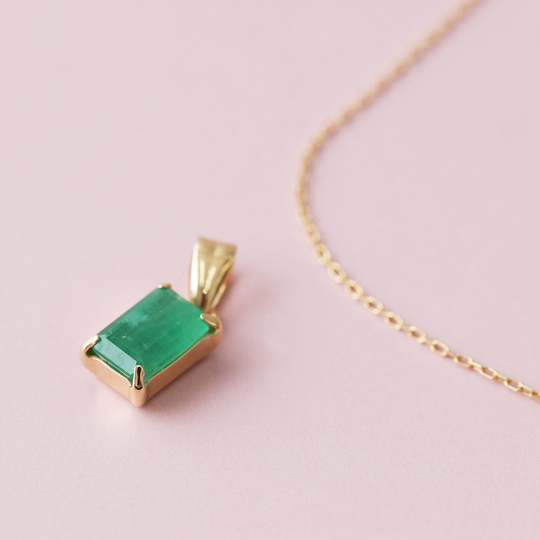 <NEW>K18スクエアエメラルドペンダントトップ