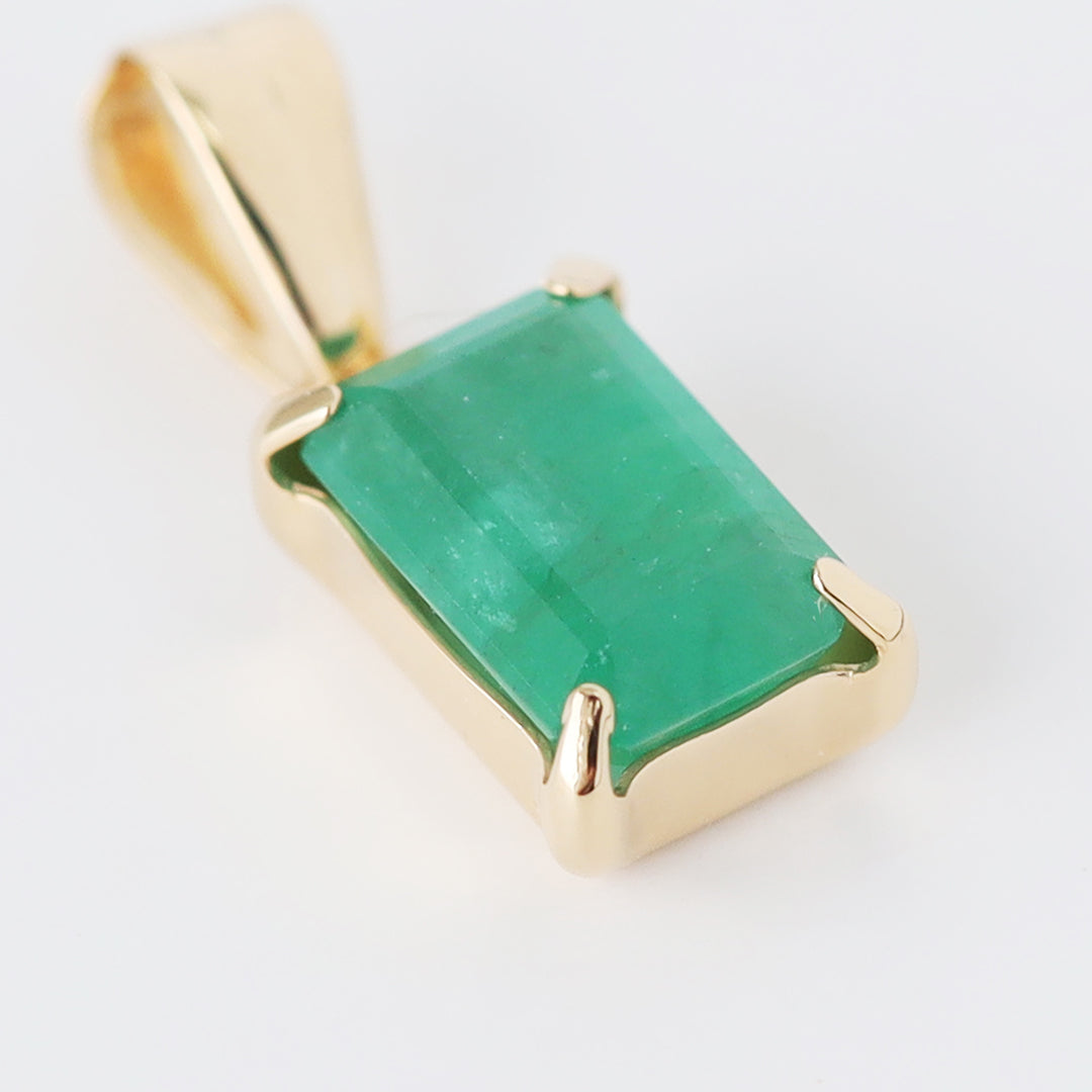 <NEW>K18スクエアエメラルドペンダントトップ