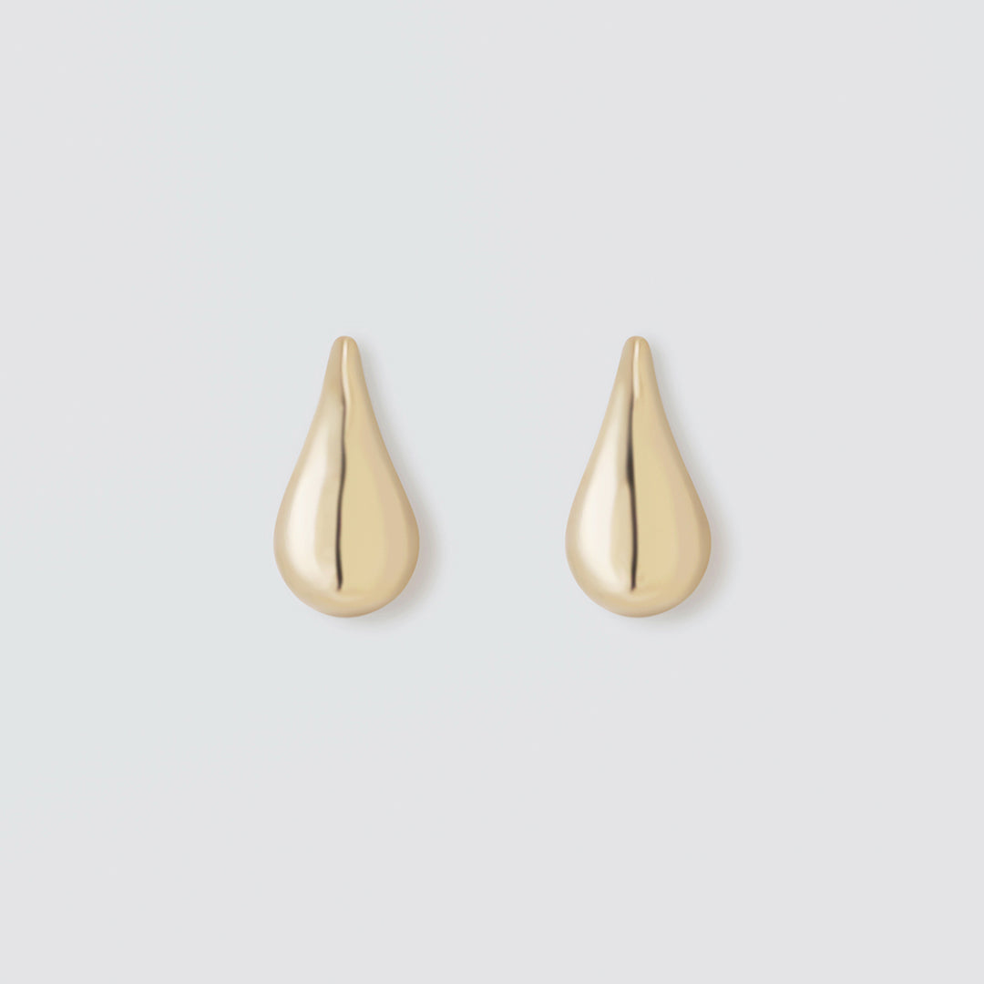 【お買い得ジュエリー】K18ぷっくりツユピアス