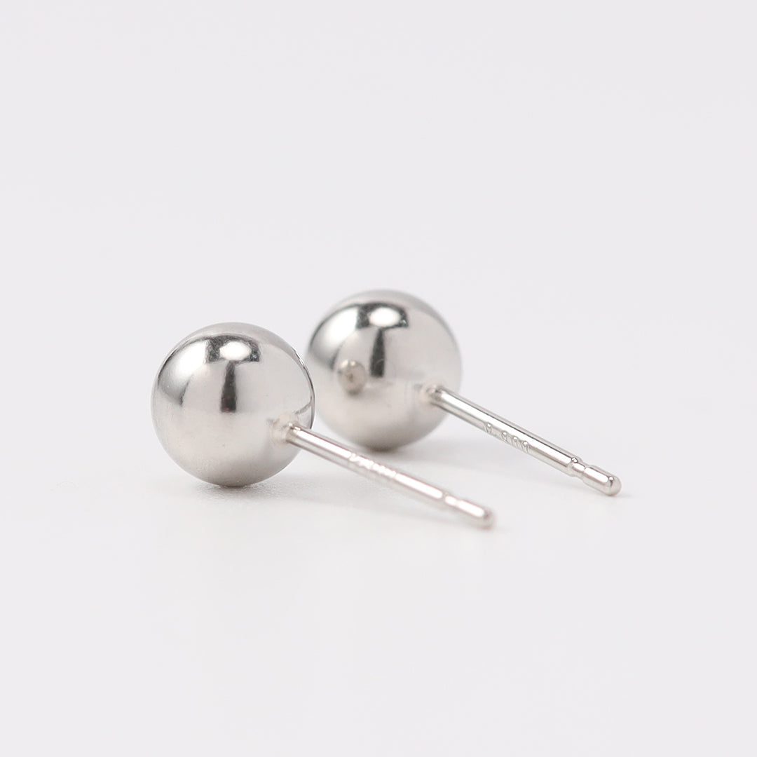 Pt900 5㎜丸玉ピアス
