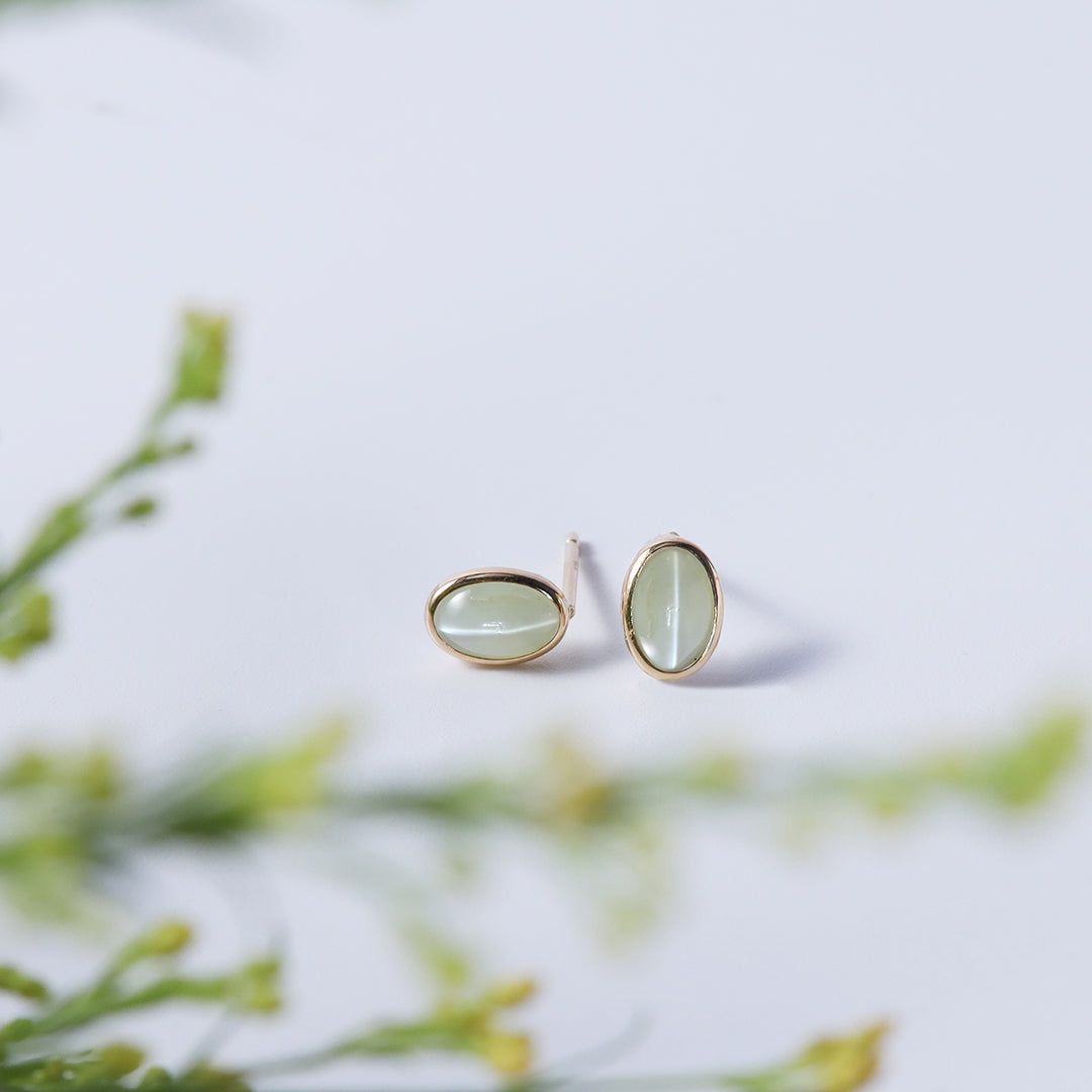 K18クリソベリルキャッツアイピアス
