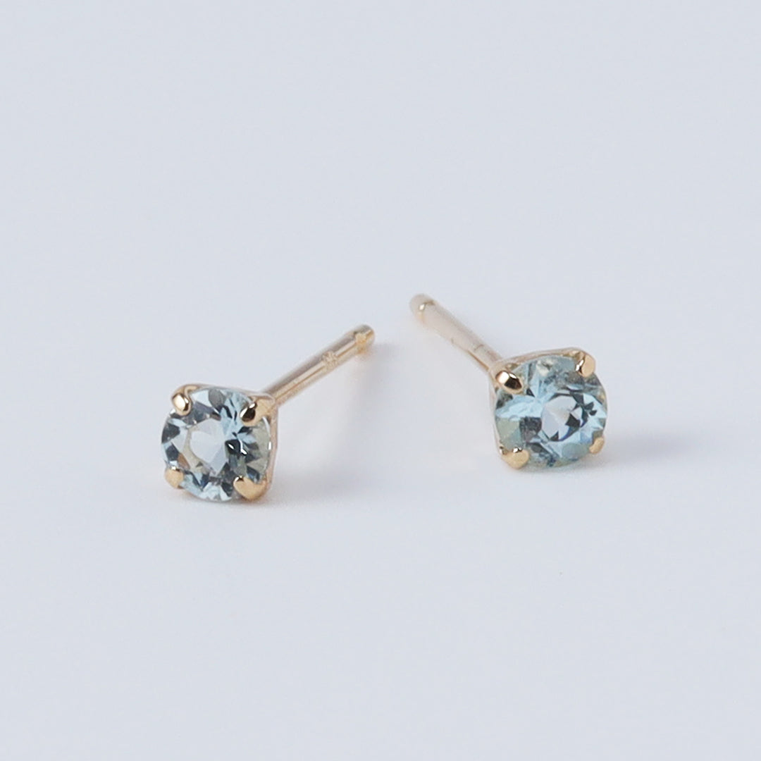 K18アクアマリンピアス