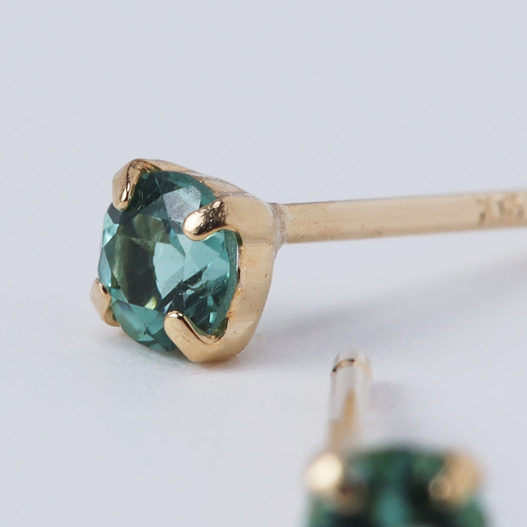 K18ブルーグリーントルマリンピアス