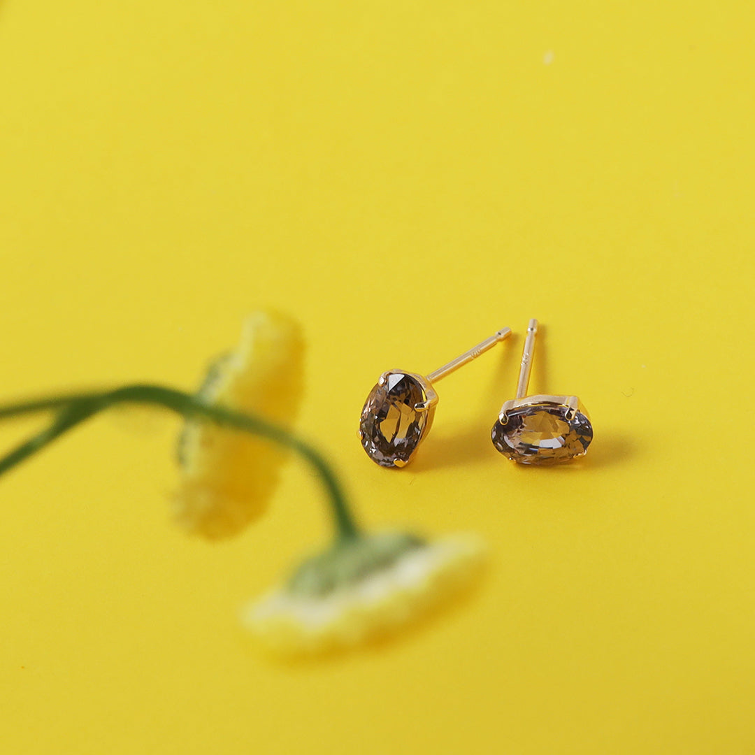 K18ラベンダースピネルピアス