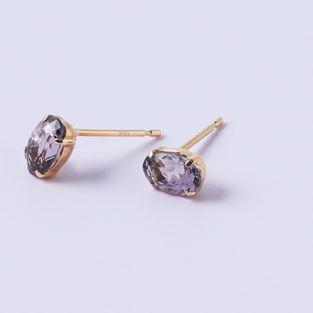 K18ラベンダースピネルピアス