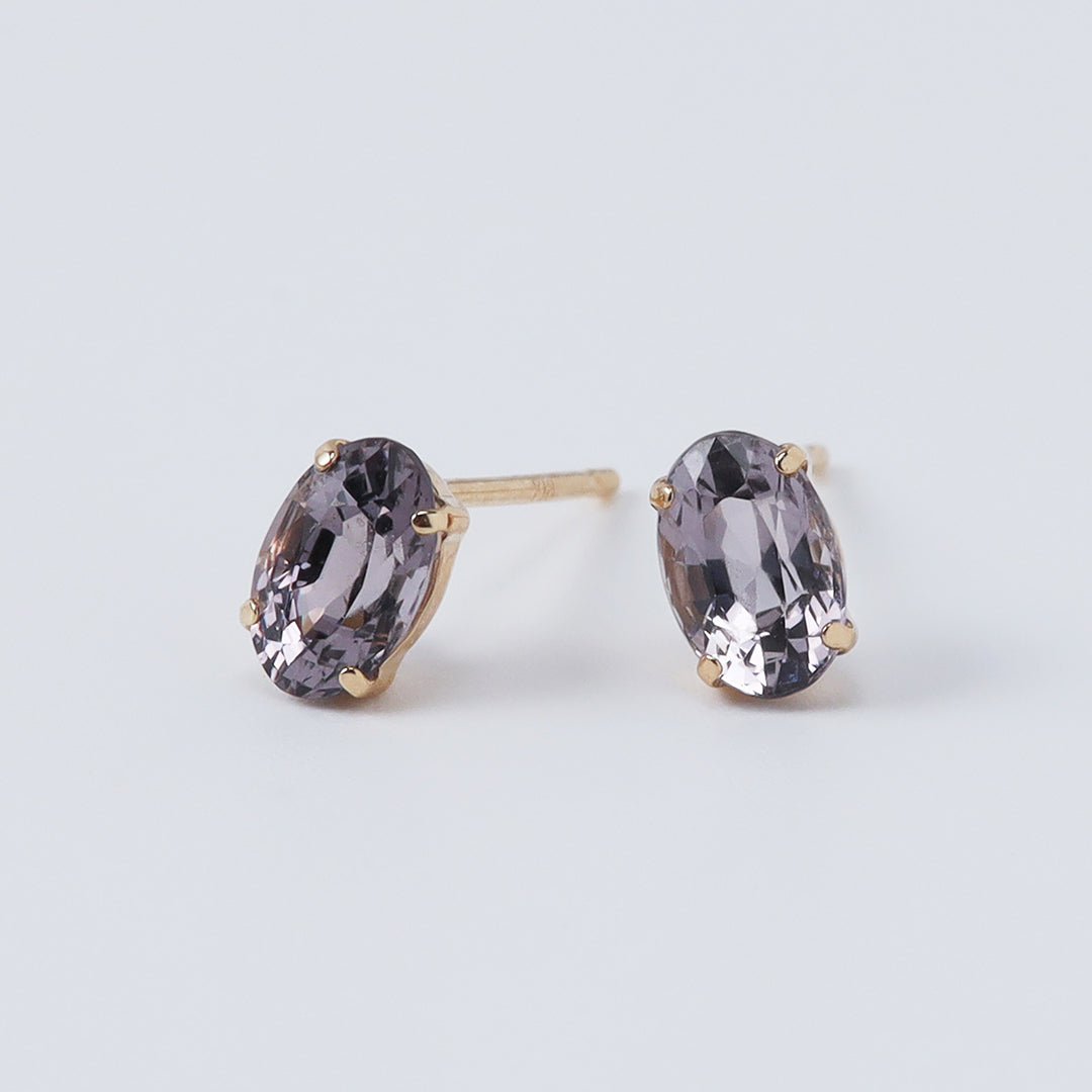 K18ラベンダースピネルピアス