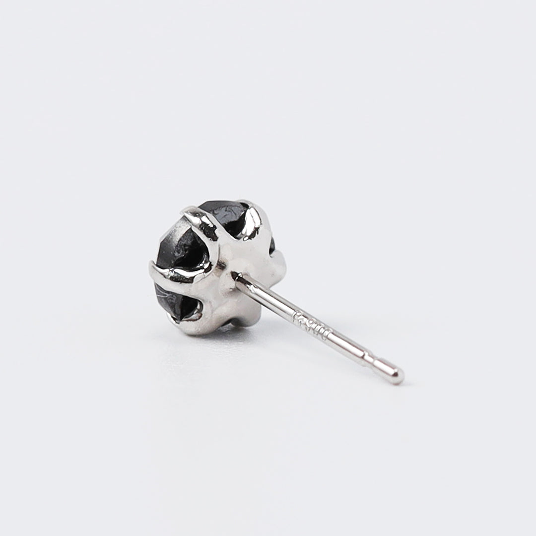 Pt900ブラックダイヤピアス(片耳)