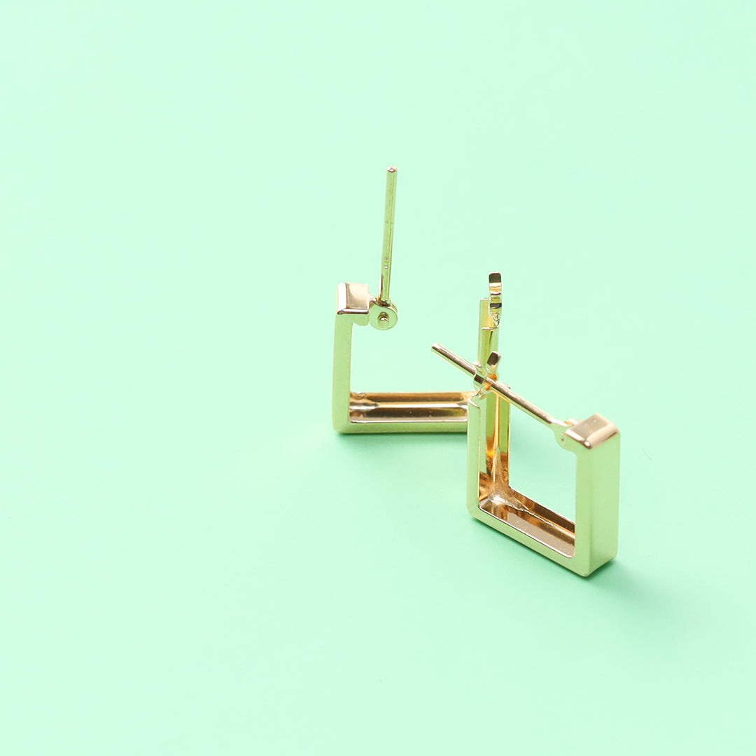 <NEW>K18スクエアフープピアス