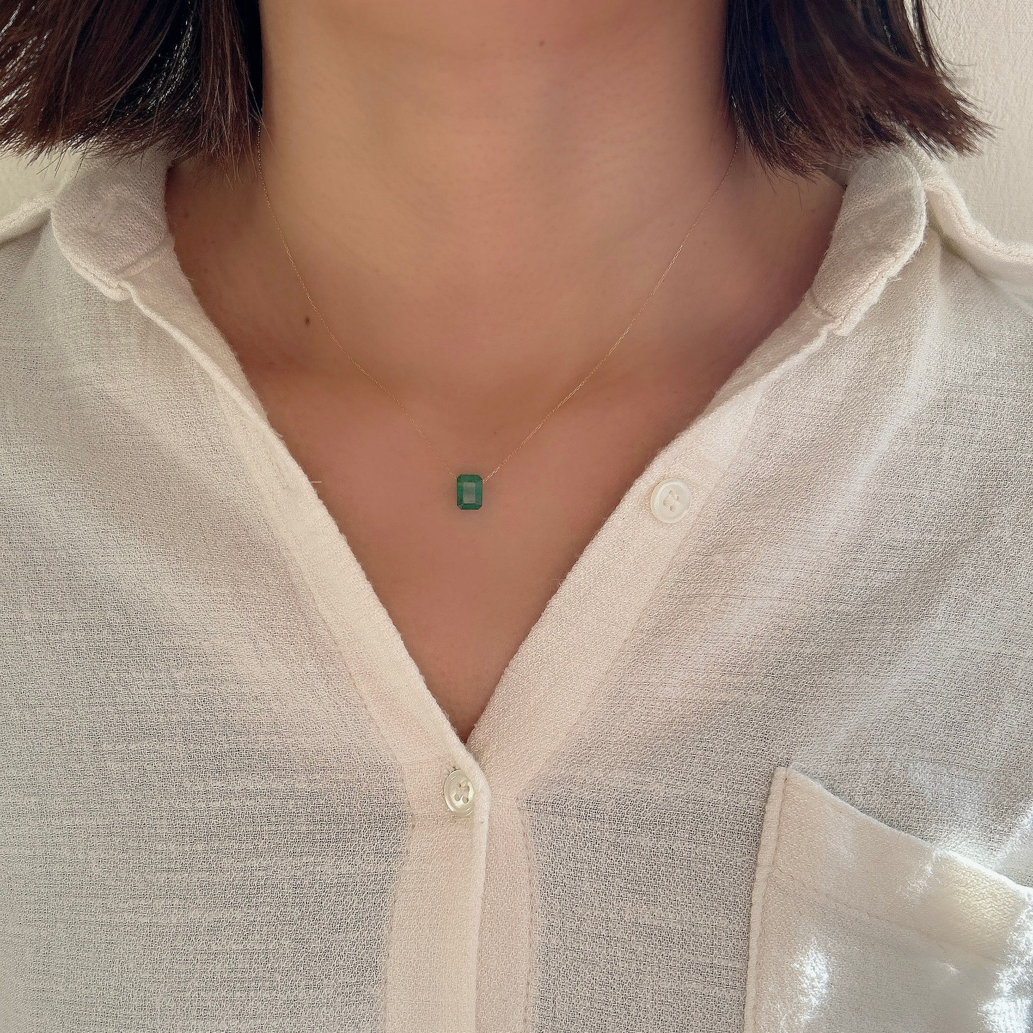 K18エメラルドネックレス