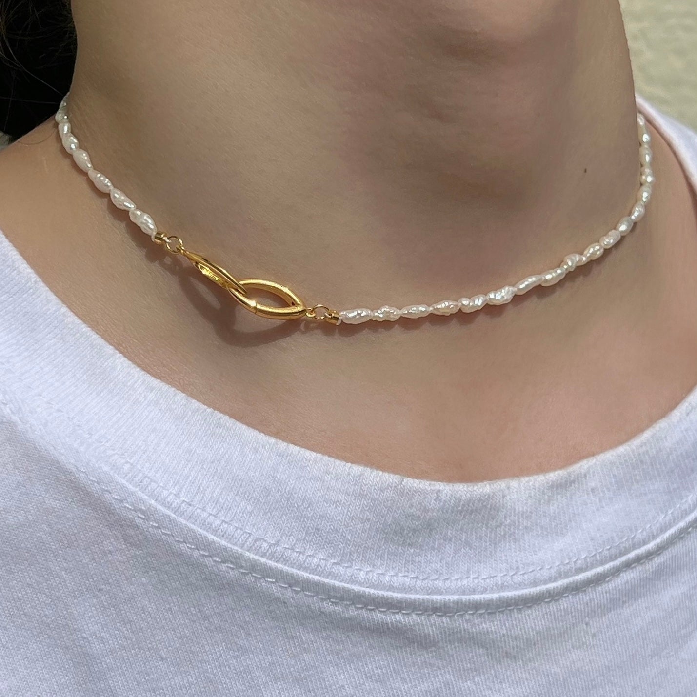 SV925淡水ライスパールチョーカーネックレス