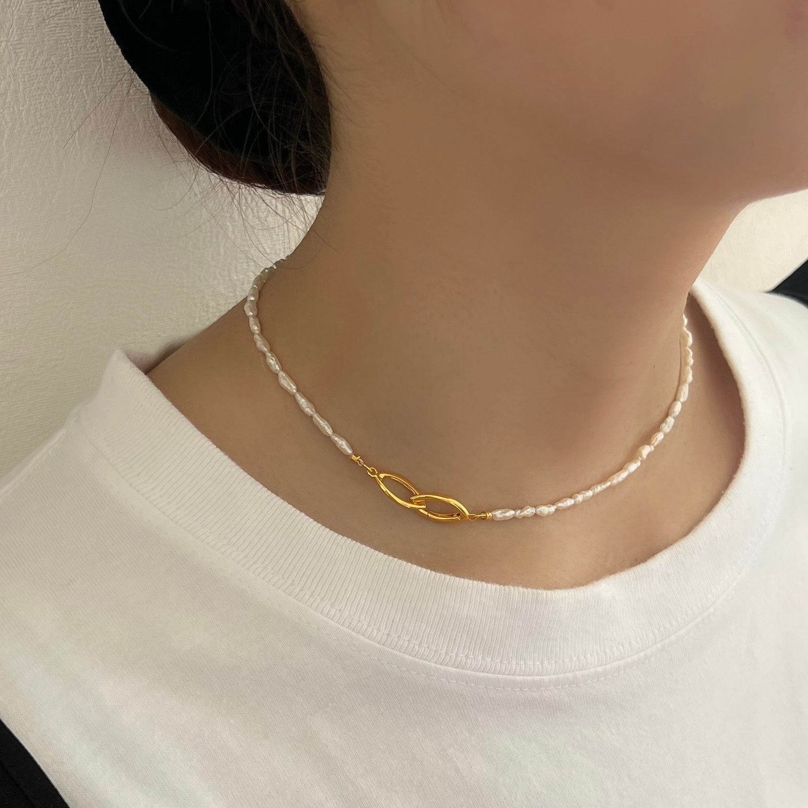 SV925淡水ライスパールチョーカーネックレス