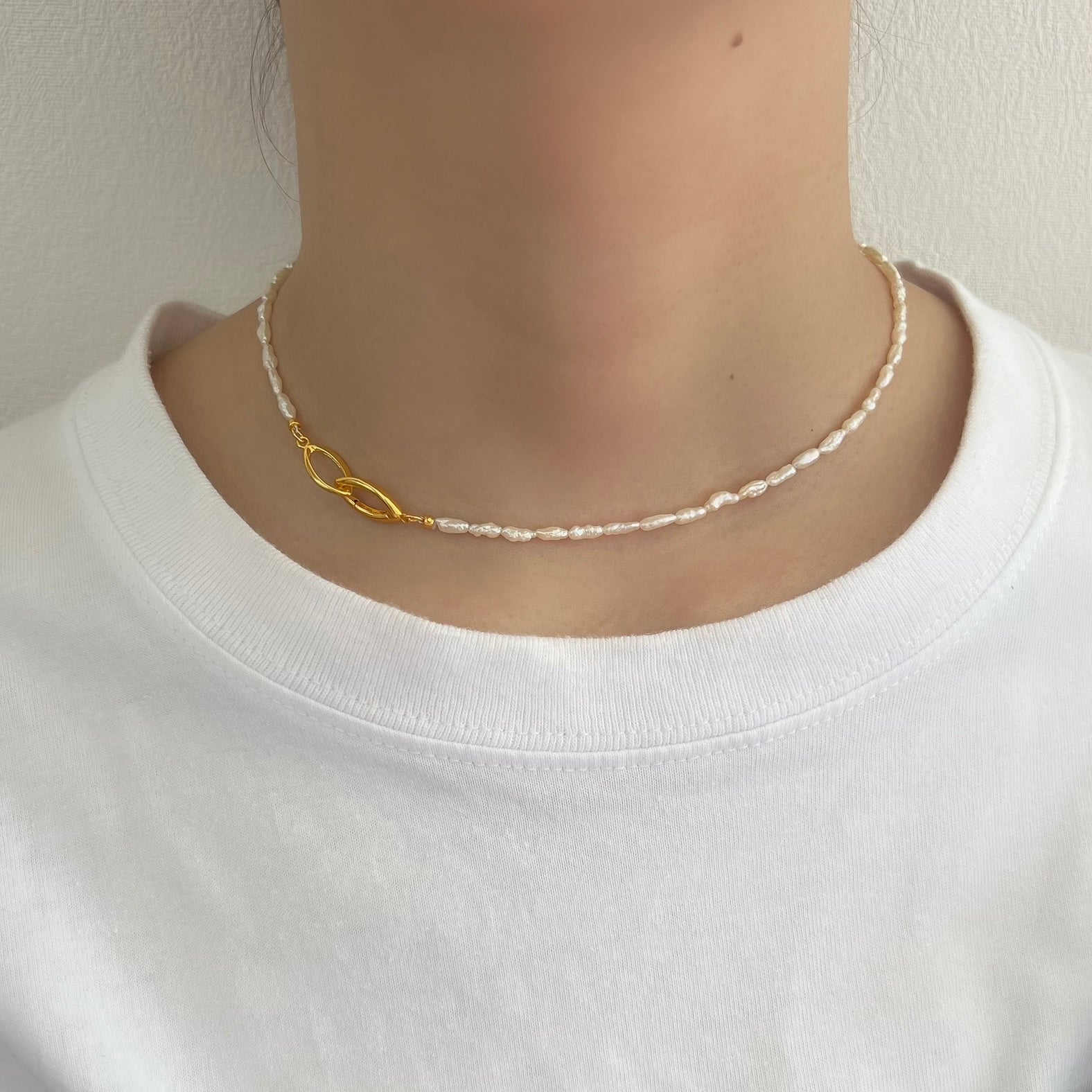 SV925淡水ライスパールチョーカーネックレス