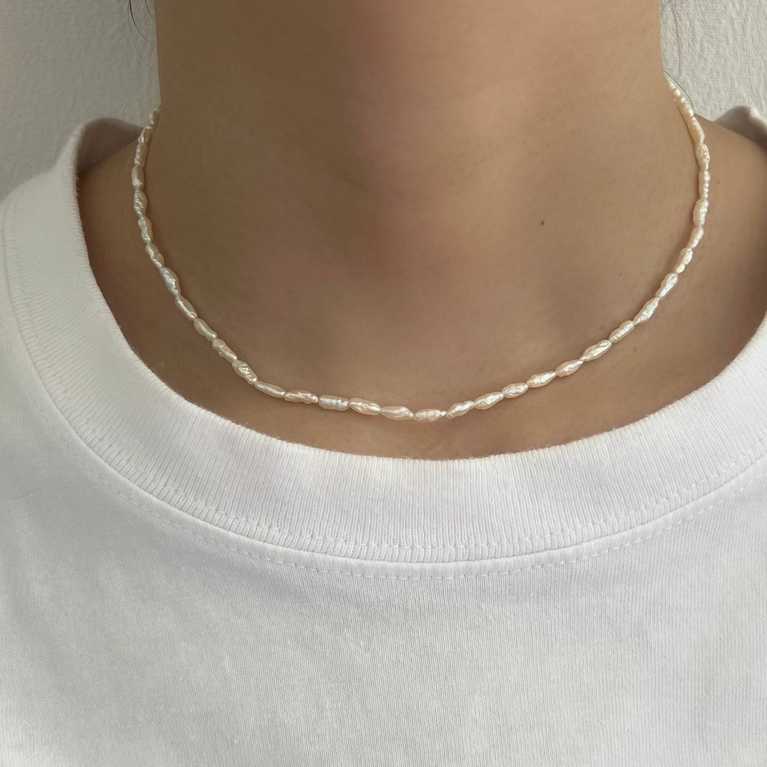 SV925淡水ライスパールチョーカーネックレス