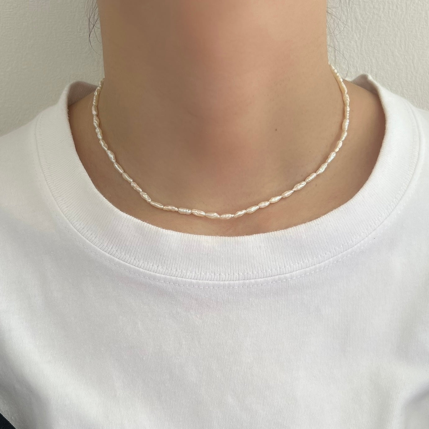 SV925淡水ライスパールチョーカーネックレス