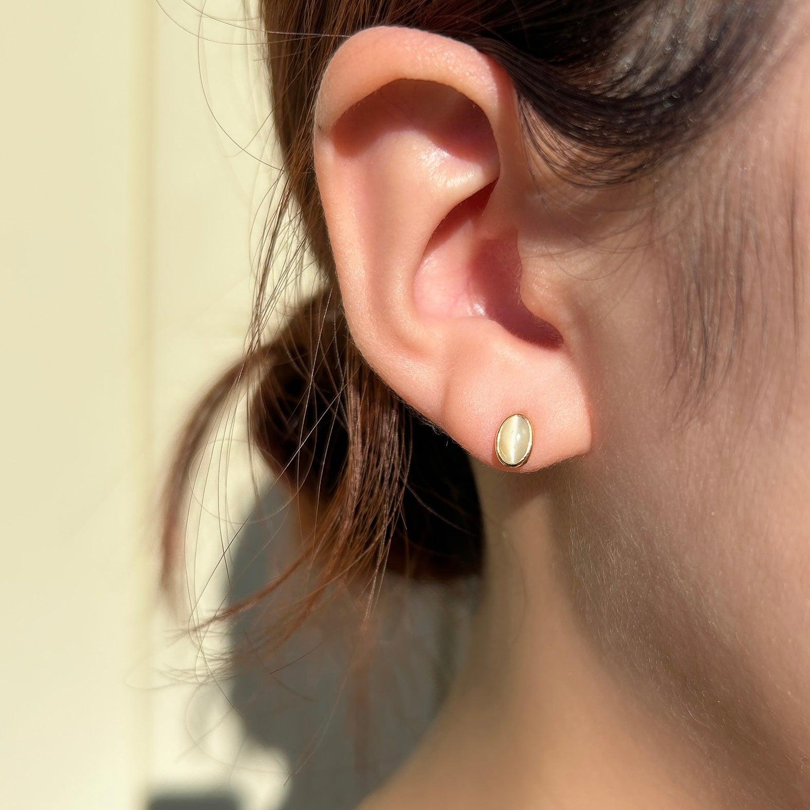 K18クリソベリルキャッツアイピアス