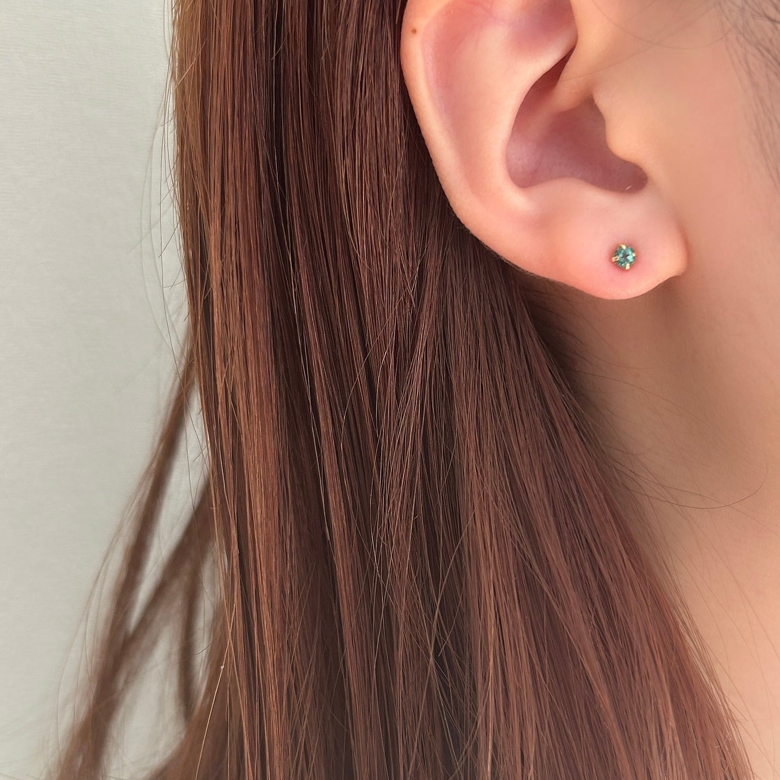 K18ブルーグリーントルマリンピアス