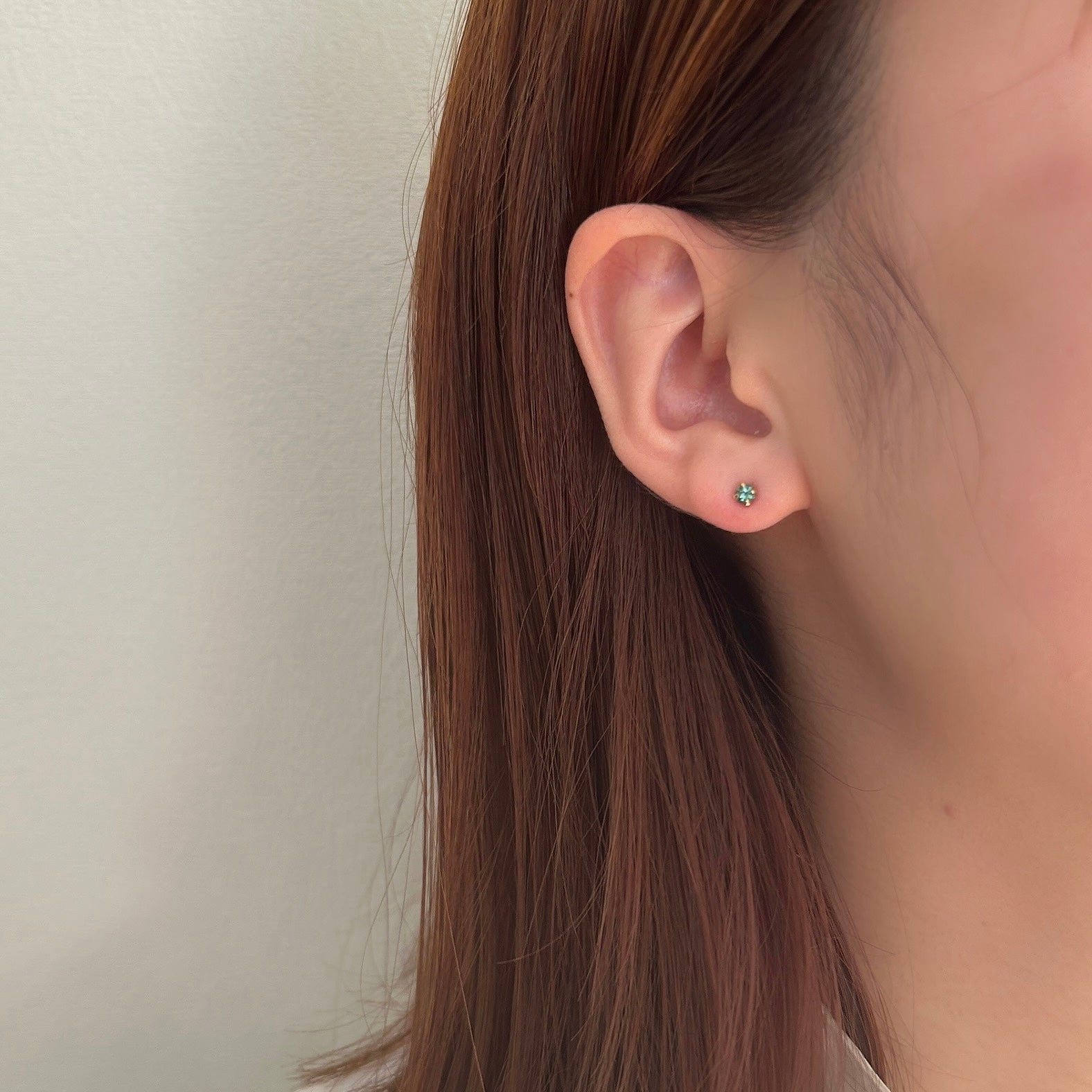 K18ブルーグリーントルマリンピアス