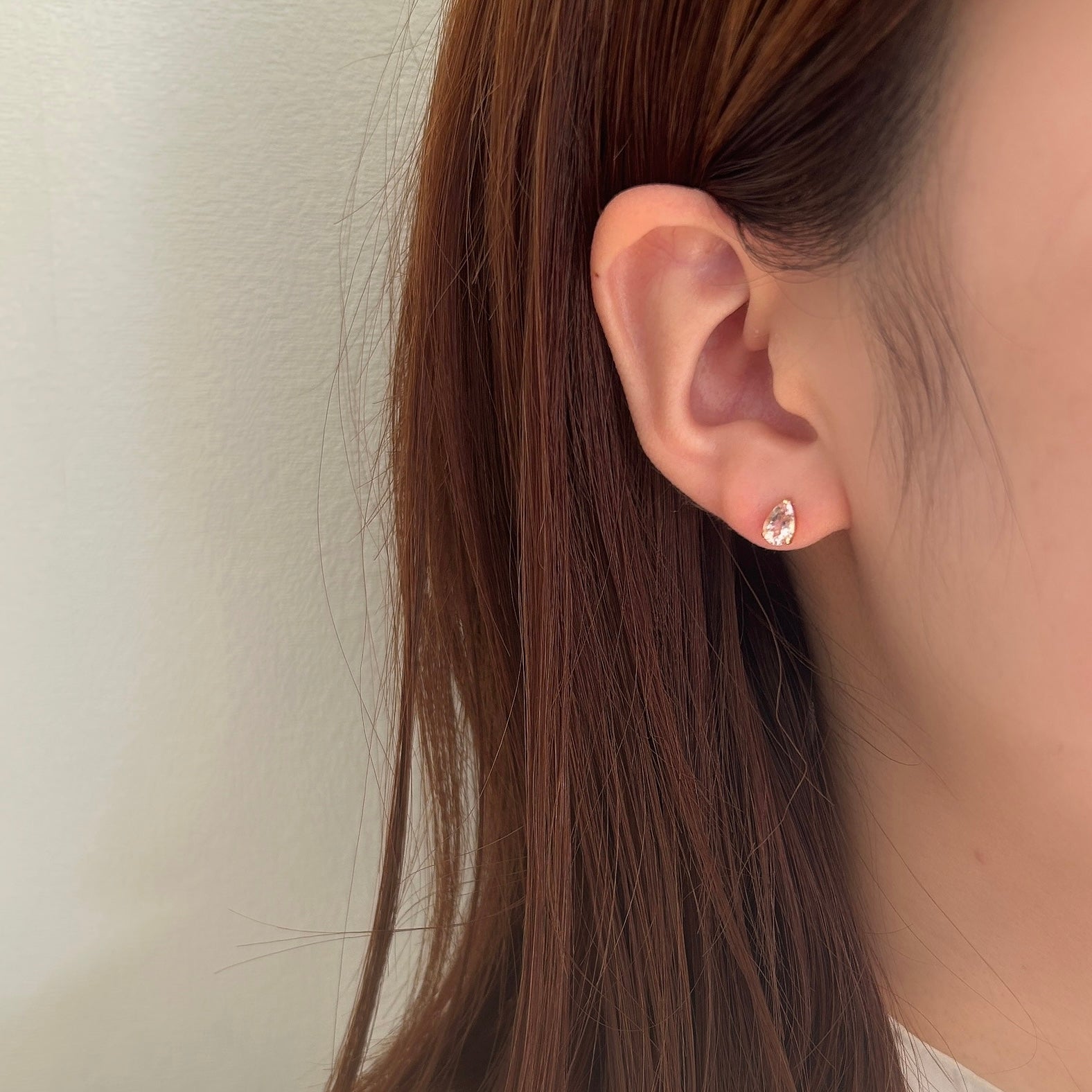 K18モルガナイトピアス