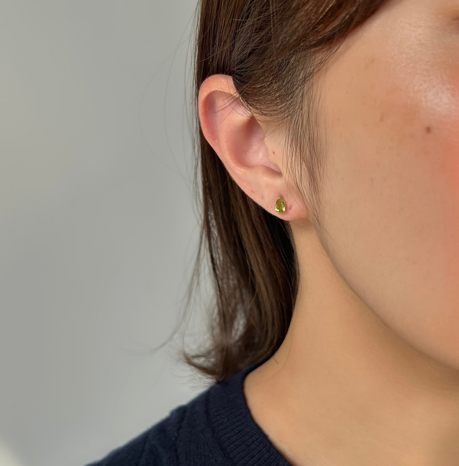 K18ペリドットピアス