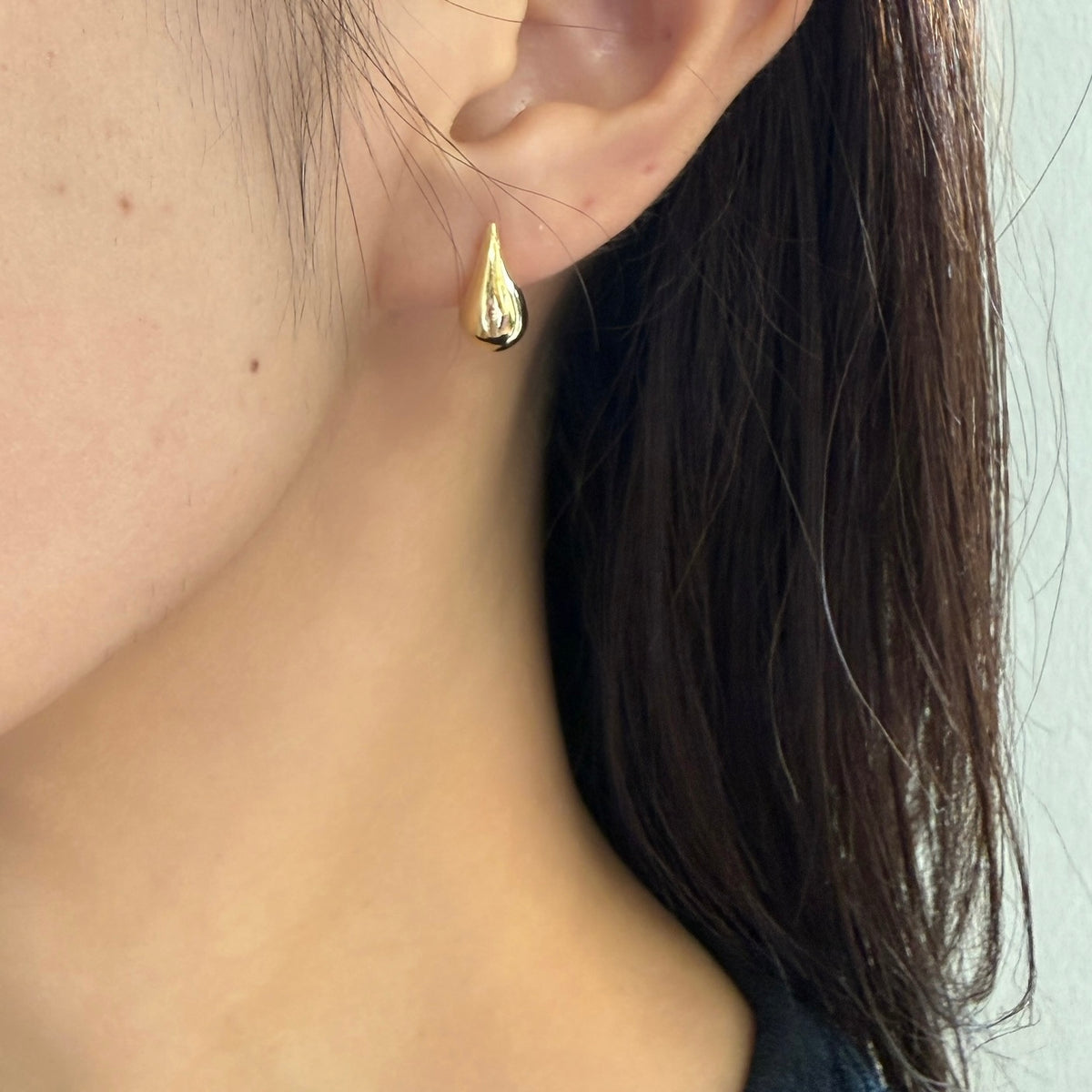 【お買い得ジュエリー】K18ぷっくりツユピアス