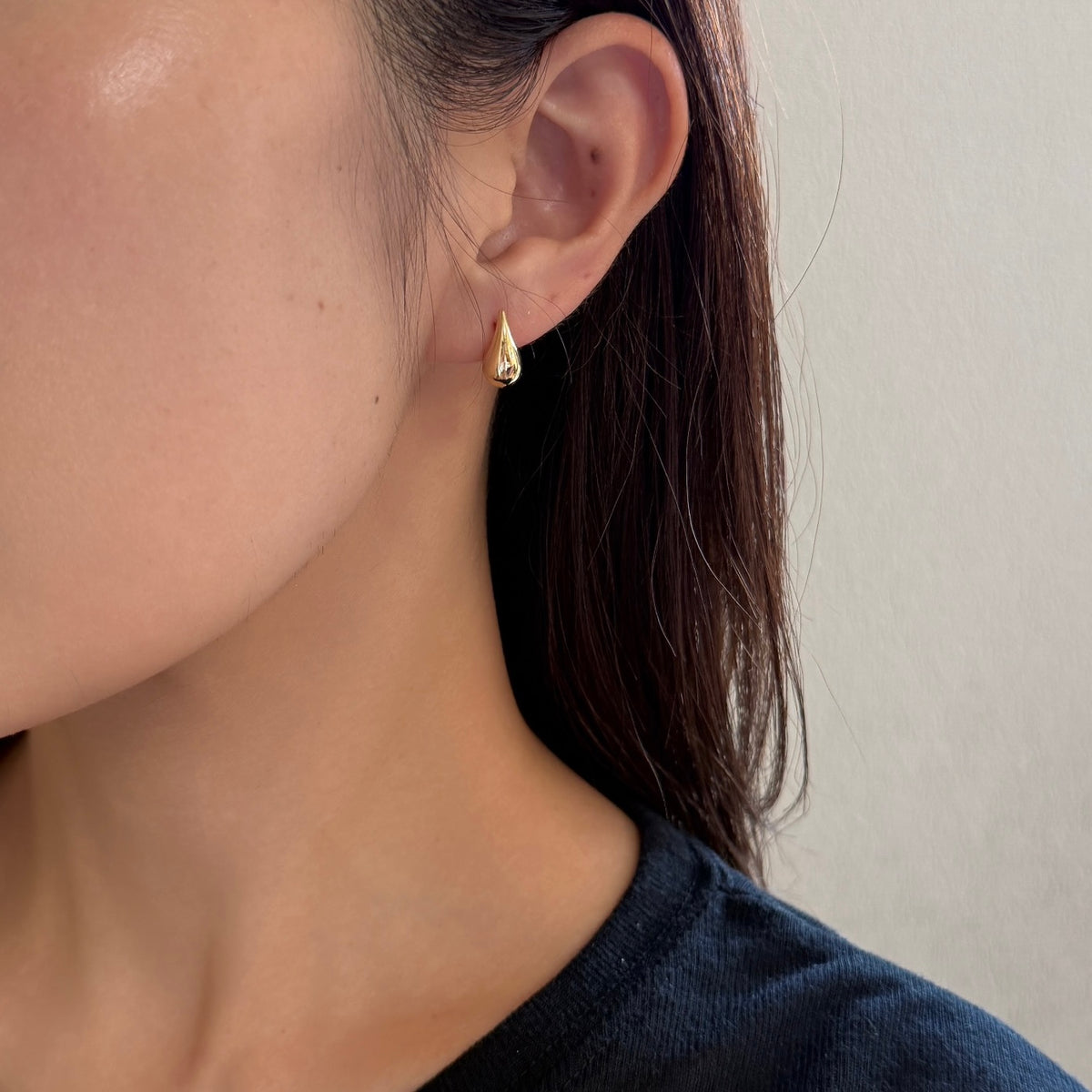 【お買い得ジュエリー】K18ぷっくりツユピアス