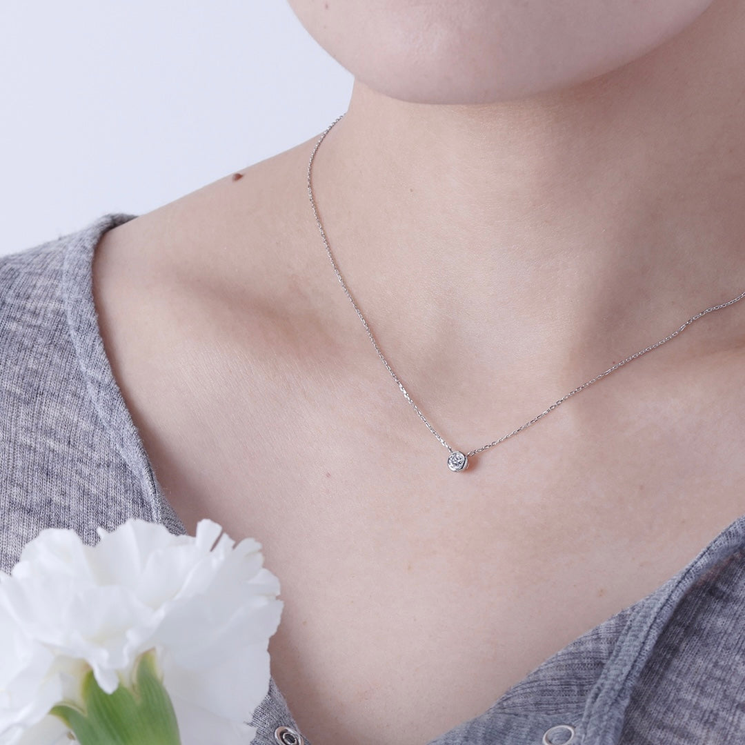 ＜クリスマス限定＞【受注生産品】Pt900/Pt850 0.3ctダイヤモンドネックレス(ソーティング付き)