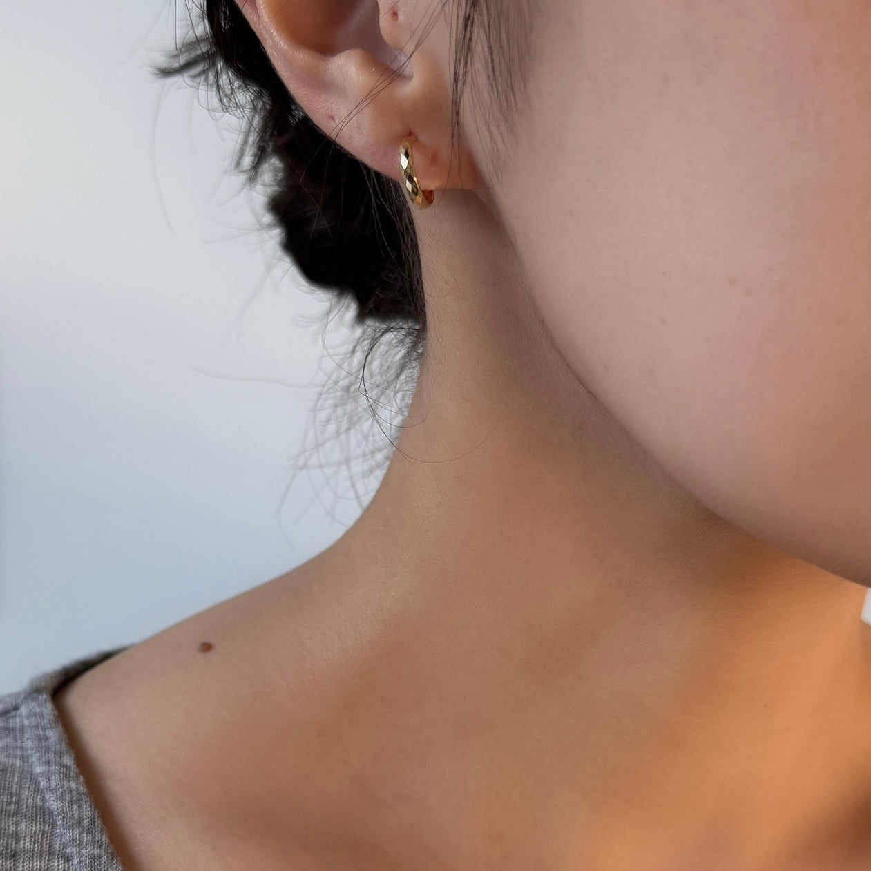 NEW＞K18ファセットミニフープピアス