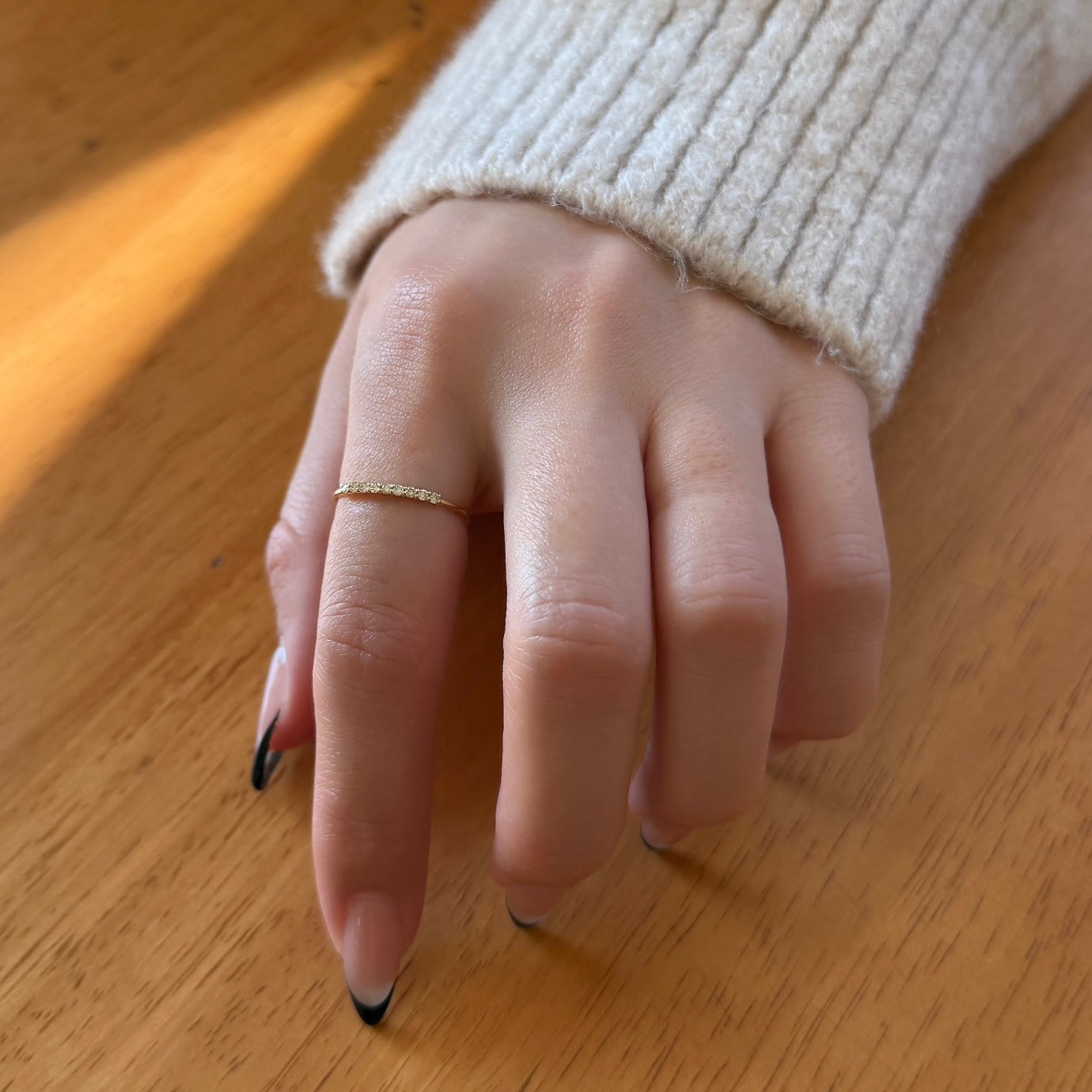 ＜NEW＞【お買い得ジュエリー】K18ダイヤモンドリング(ライン)　1２号