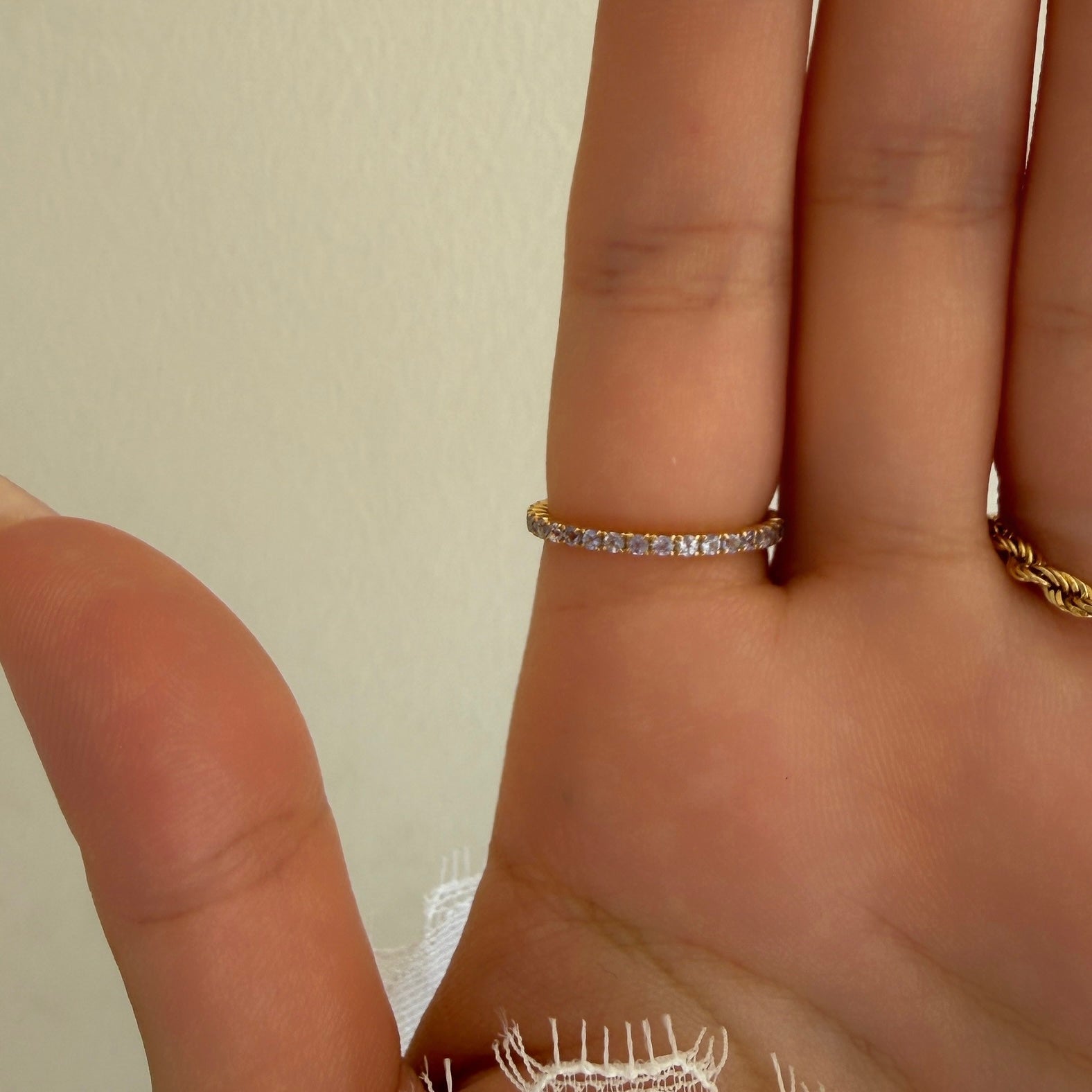 ＜期間限定販売＞【受注生産品】K18タンザナイトフルエタニティリング